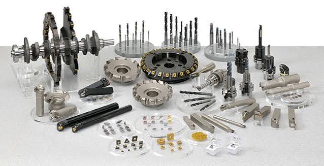 Cung cấp các loại máy công cụ, máy CNC và thiết bị gia công cơ khí.